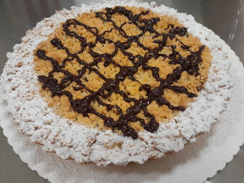 CROSTATA SBRICIOLATA NOCI E FICHI